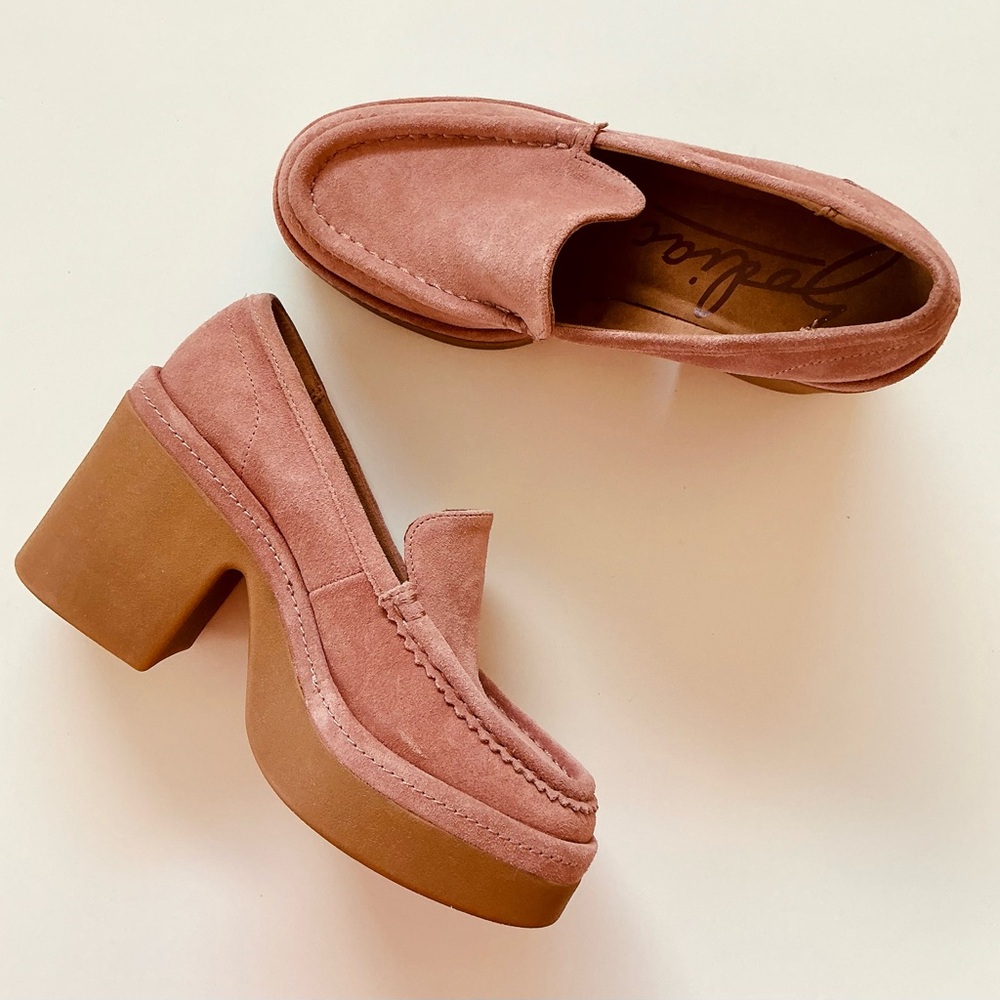 Zodiac Pink Suede Platform Loafers